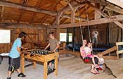 Spieltenne im Bayerischen Wald auf dem Pletlhof